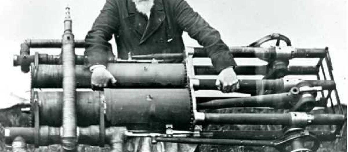 hiram maxim