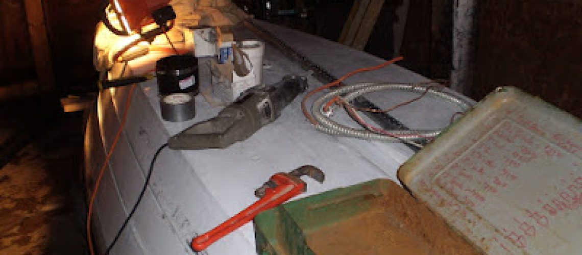the%2Bboat%2Bworkbench.JPG.jpeg