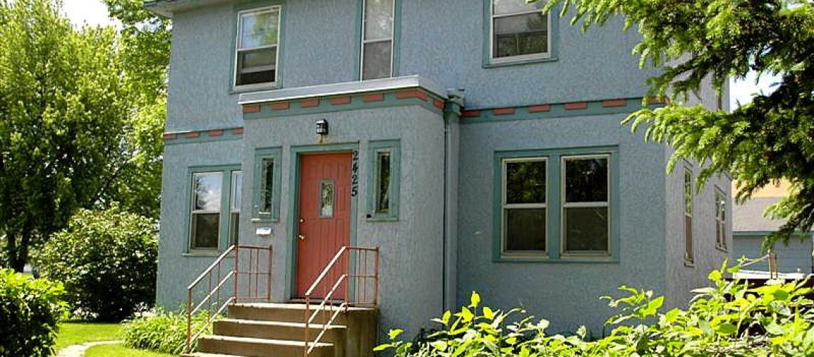 whosehouse12